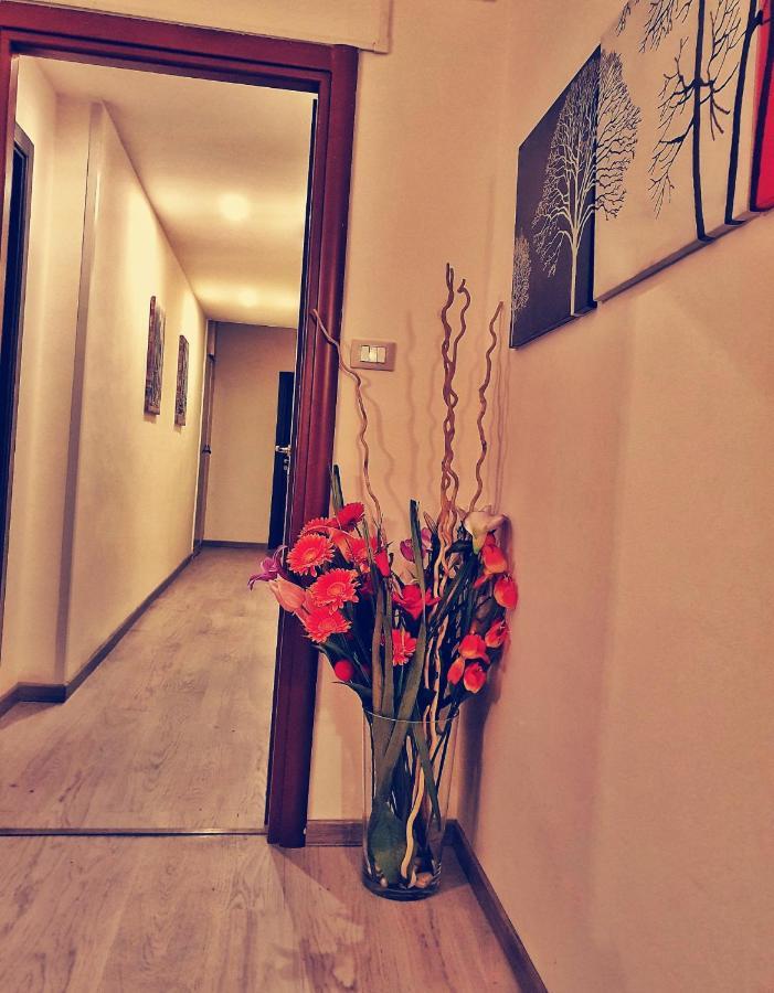 ホテル A Un Passo Dal Centro パレルモ エクステリア 写真